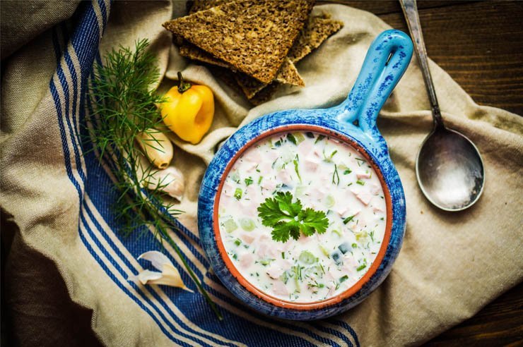 restaurant meal food dish eat cook cooking ream spoon soup creamy herb herbs