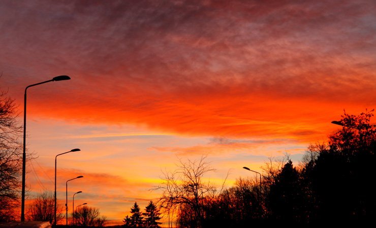 backlit shadow sillhouette nature sky red clouds cloudy