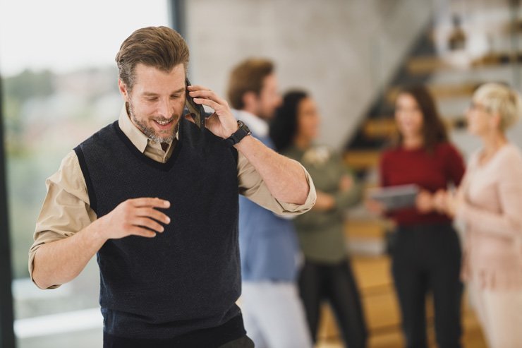 
									business finance formal job work employee working call discussion meeting colleagues colleague boss manager office