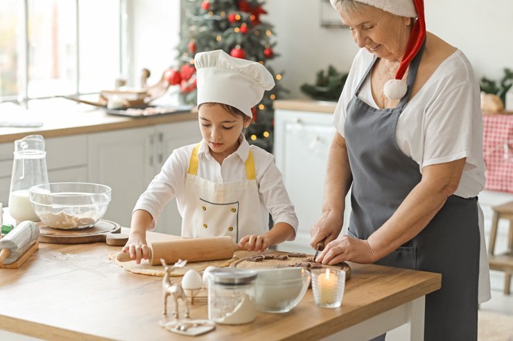 christmas xmas holiday cookie cookies baking bake kitchen family grandma grandmother mom mother daughter cooking