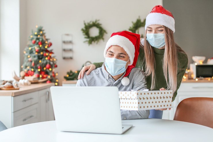 couple friends christmas claus holiday gift quarantine lockdown santa xmas friend celebration present celebrate holidays corona decoration