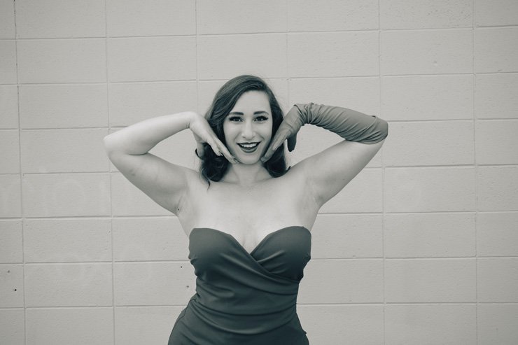 fashion beauty elegant elegance style stylish fashionista fashionable outfit lady woman women female dress gloves smile black white model