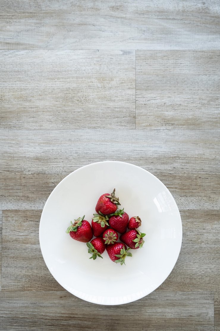 
									Strawberry Plate